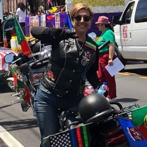 Meet your Posher, Anna paula